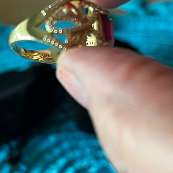 14K Yellow Gold with Genuine Ruby & Diamonds Ring - Size 7 - Picture 3 of 7